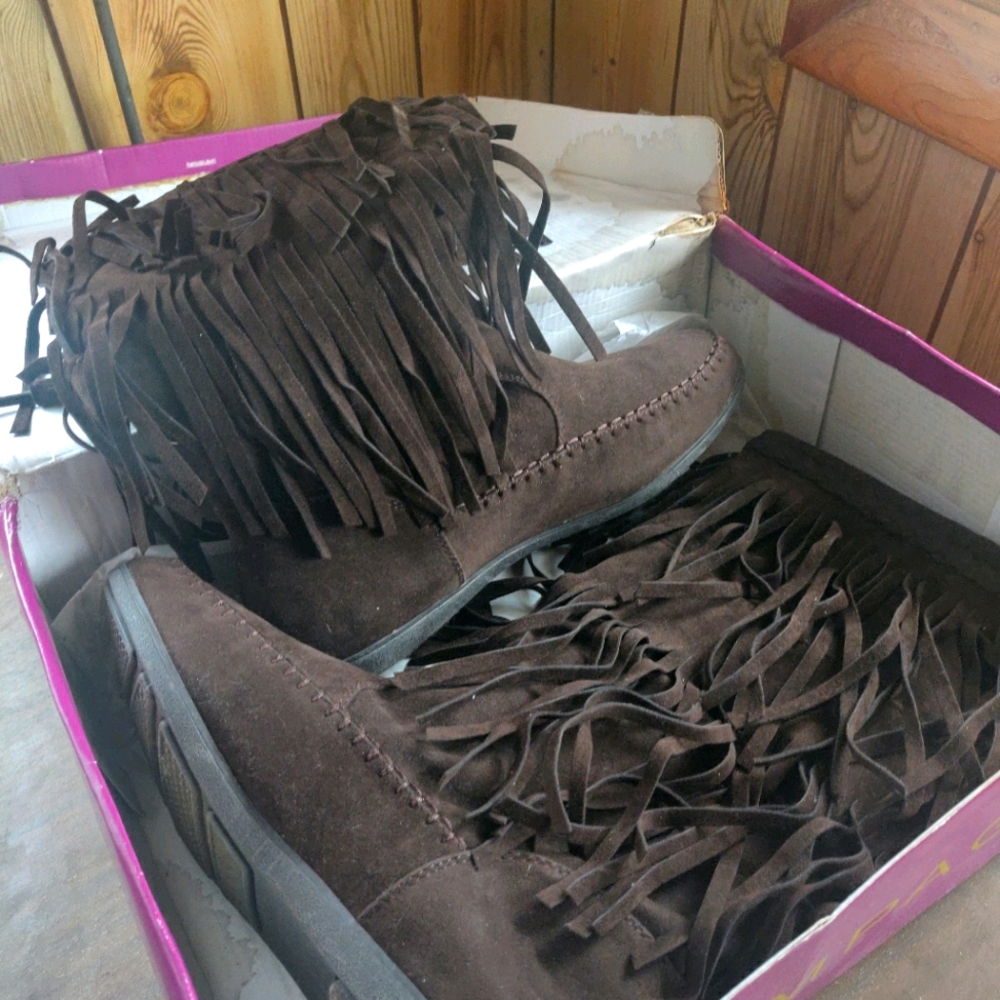 Boots NEVER WORN